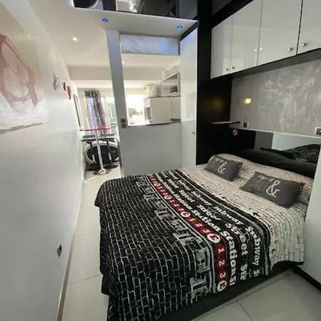 Appartement 7, Port Nature 1 Au Village Naturiste Agde