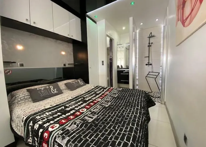 7, Port Nature 1 Au Village Naturiste *