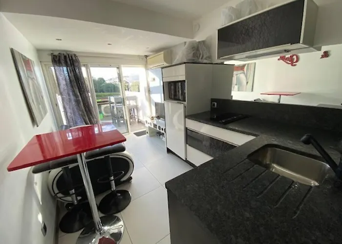 7, Port Nature 1 Au Village Naturiste * Agde